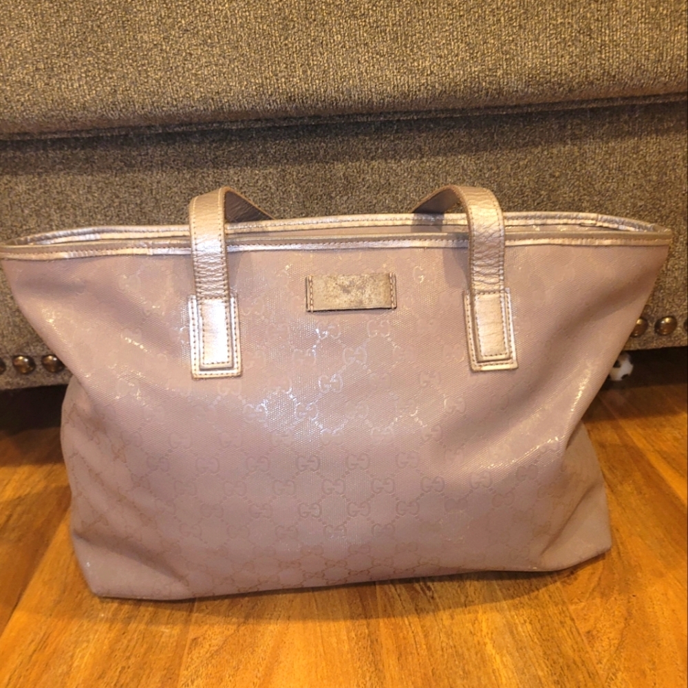 Authentic Lavender Lilac Gucci coated tote handbag